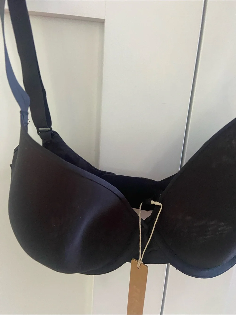 SKIMS Black Seamless T-Shirt Bra